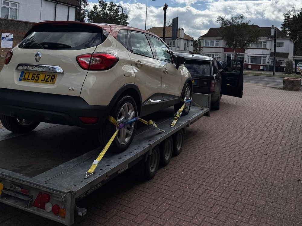 Renault Captur loaded onto a car trailer